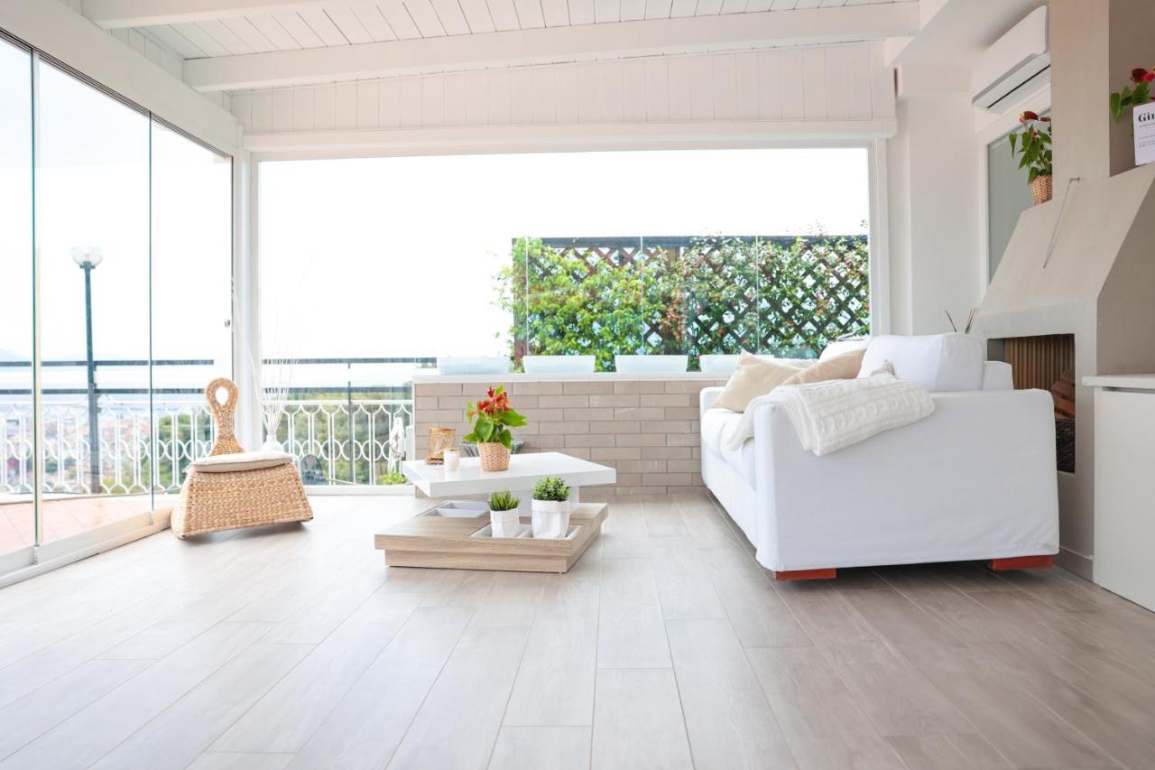 Terrazza Paradiso Luxury Rooftop 那不勒斯 外观 照片